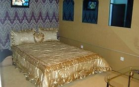 Aladin And Arabella Apartments